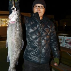 としまえんフィッシングエリア 釣果