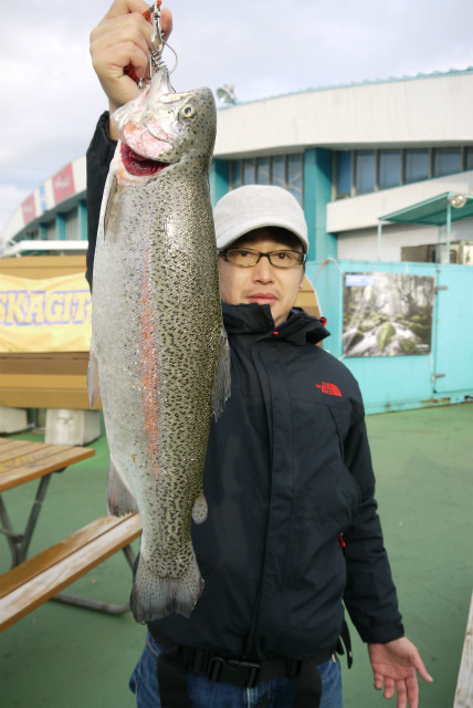 としまえんフィッシングエリア 釣果