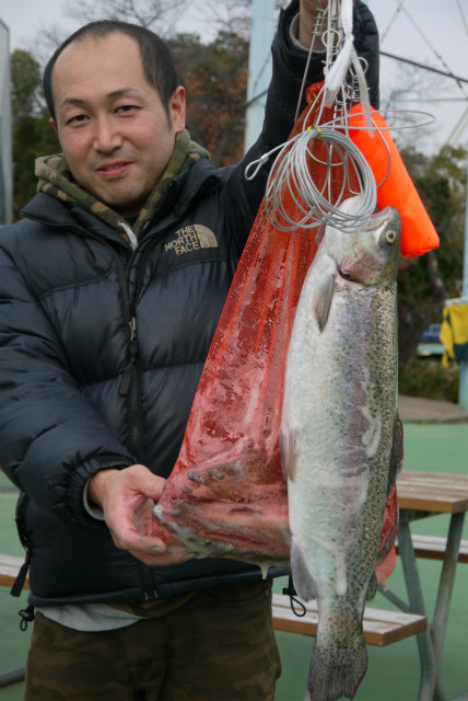 としまえんフィッシングエリア 釣果