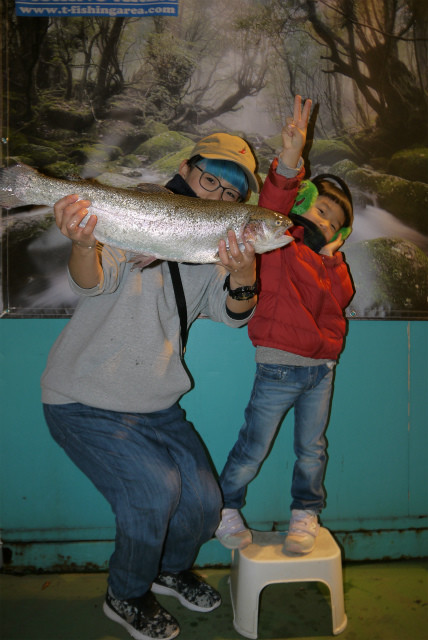 としまえんフィッシングエリア 釣果