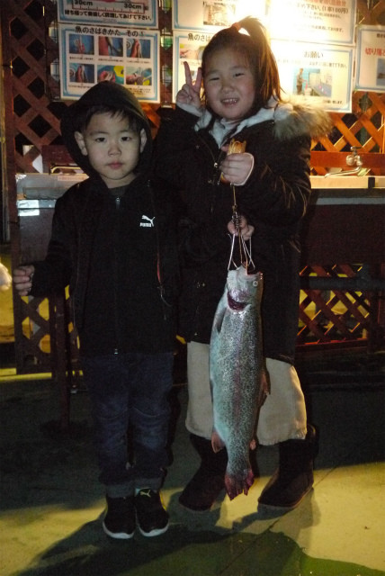 としまえんフィッシングエリア 釣果