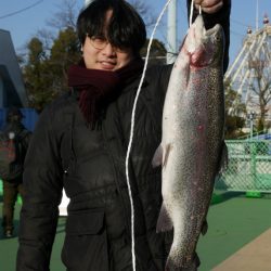 としまえんフィッシングエリア 釣果