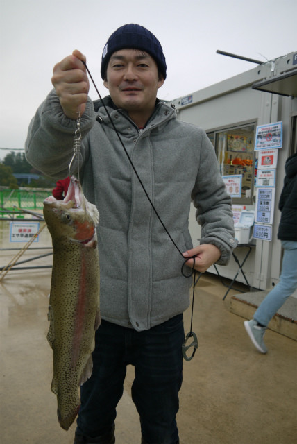 としまえんフィッシングエリア 釣果