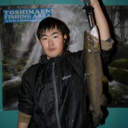 としまえんフィッシングエリア 釣果