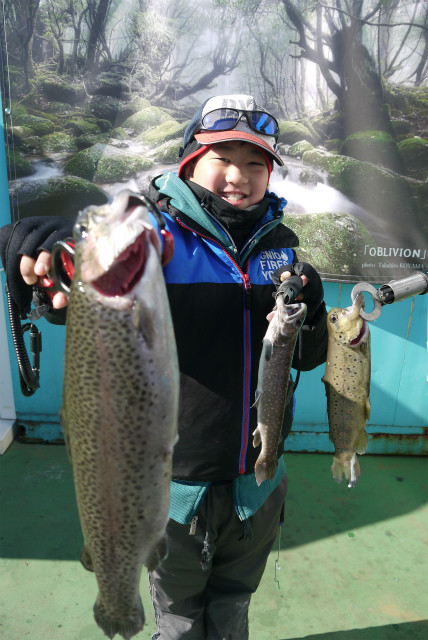 としまえんフィッシングエリア 釣果