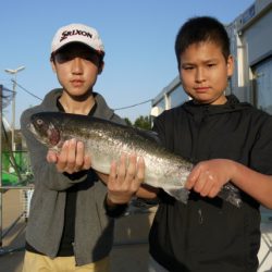 としまえんフィッシングエリア 釣果