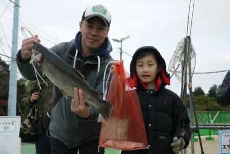 としまえんフィッシングエリア 釣果