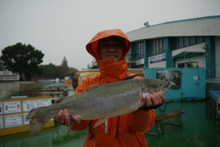 としまえんフィッシングエリア 釣果