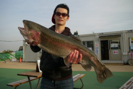 としまえんフィッシングエリア 釣果