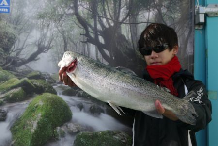 としまえんフィッシングエリア 釣果