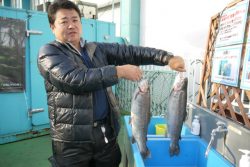 としまえんフィッシングエリア 釣果