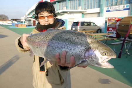 としまえんフィッシングエリア 釣果
