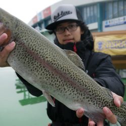 としまえんフィッシングエリア 釣果