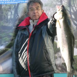 としまえんフィッシングエリア 釣果