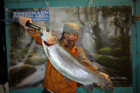 としまえんフィッシングエリア 釣果