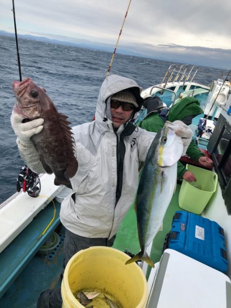 丸万釣船 釣果