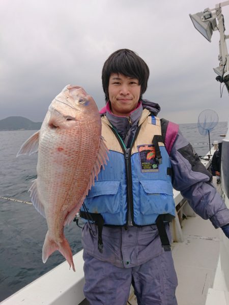 エンペラー 釣果