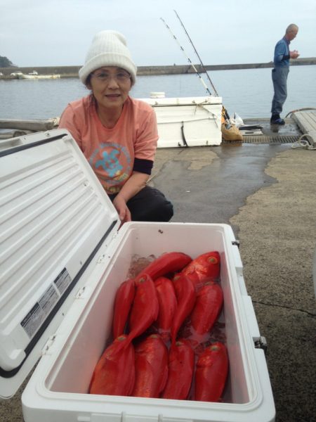 晃山丸 釣果