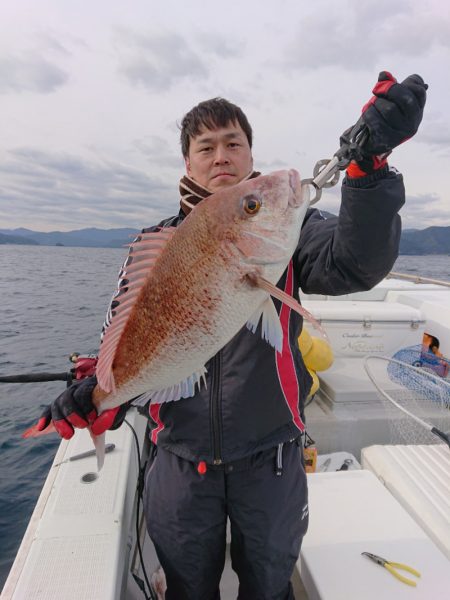 エンペラー 釣果