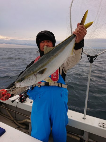 エンペラー 釣果