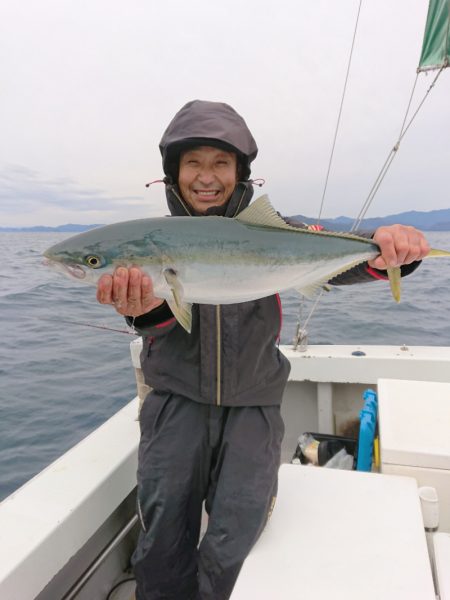 エンペラー 釣果