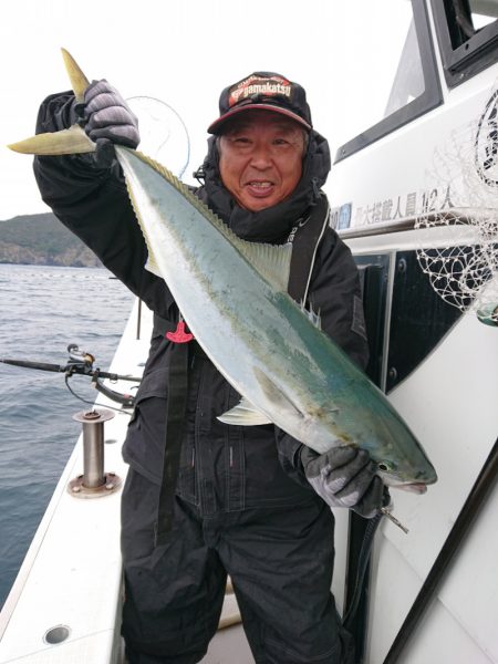 エンペラー 釣果