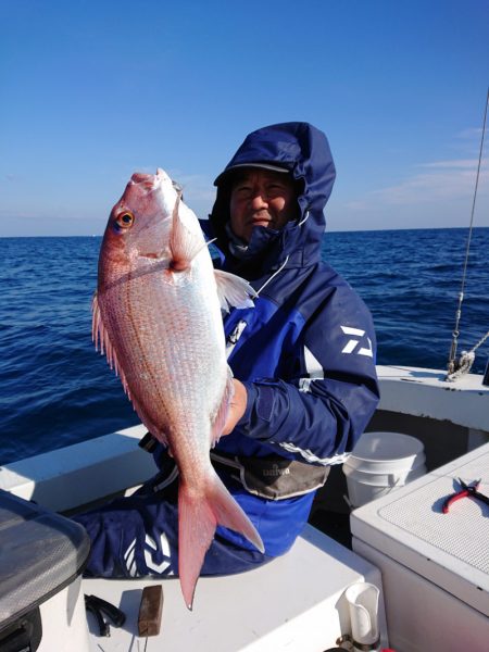 エンペラー 釣果