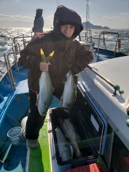 丸万釣船 釣果