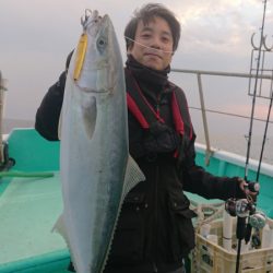 和栄丸 釣果