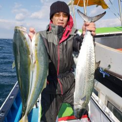 丸万釣船 釣果