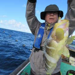 真祐丸 (しんゆうまる) 釣果