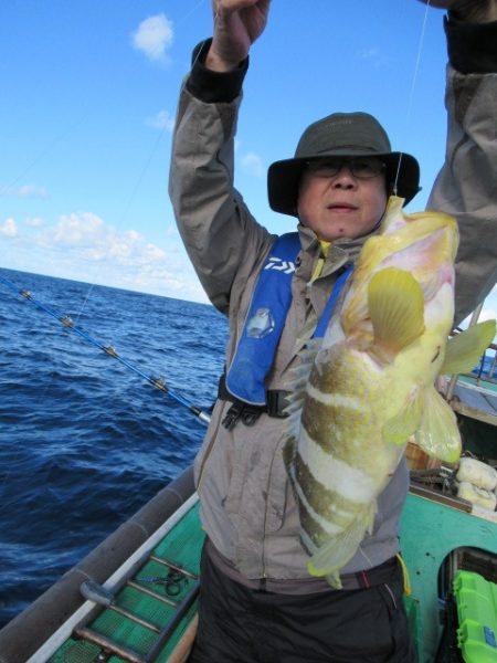 真祐丸 (しんゆうまる) 釣果