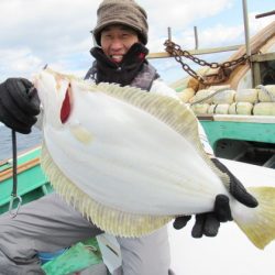 真祐丸 (しんゆうまる) 釣果