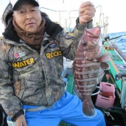 真祐丸 (しんゆうまる) 釣果