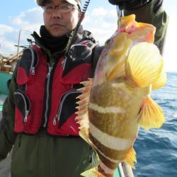 真祐丸 (しんゆうまる) 釣果