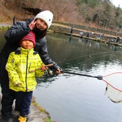 小菅トラウトガーデン 釣果
