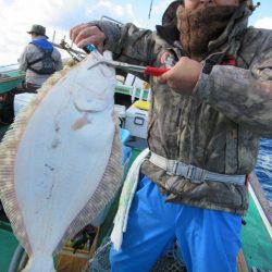 真祐丸 (しんゆうまる) 釣果