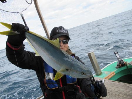 真祐丸 (しんゆうまる) 釣果