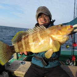 真祐丸 (しんゆうまる) 釣果