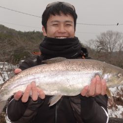 フィッシングレイクたかみや 釣果