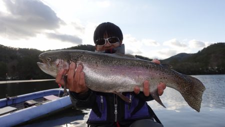 フィッシングレイクたかみや 釣果