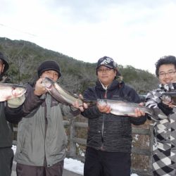 フィッシングレイクたかみや 釣果