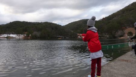 フィッシングレイクたかみや 釣果