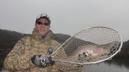 フィッシングレイクたかみや 釣果