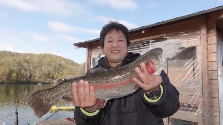 フィッシングレイクたかみや 釣果