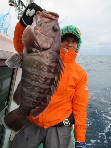 真祐丸 （しんゆうまる） 釣果