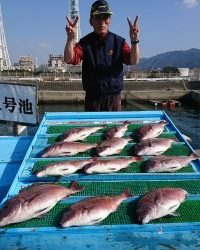 和歌山マリーナシティ釣り堀 釣果