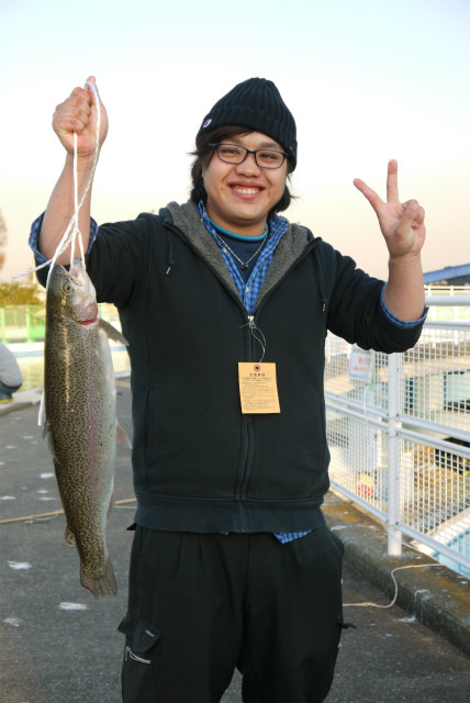 としまえんフィッシングエリア 釣果