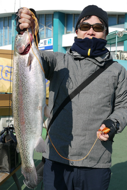 としまえんフィッシングエリア 釣果