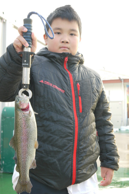 としまえんフィッシングエリア 釣果